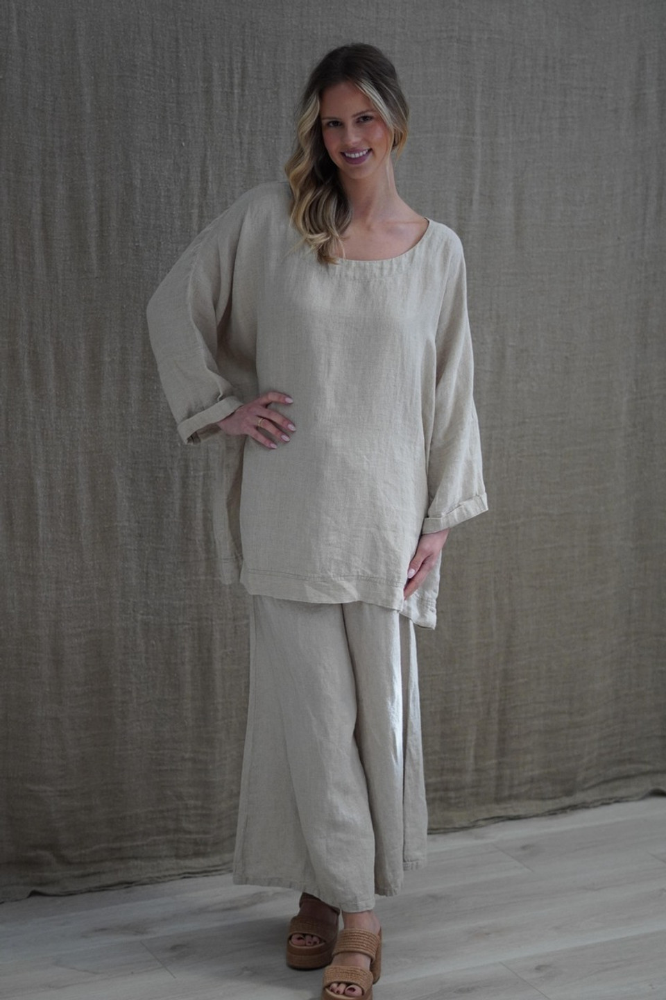 Lia Oversized Top with Sleeves