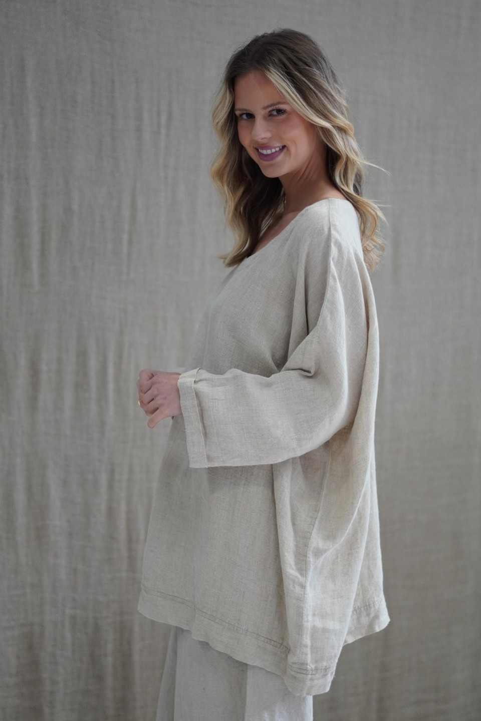 Lia Oversized Top with Sleeves