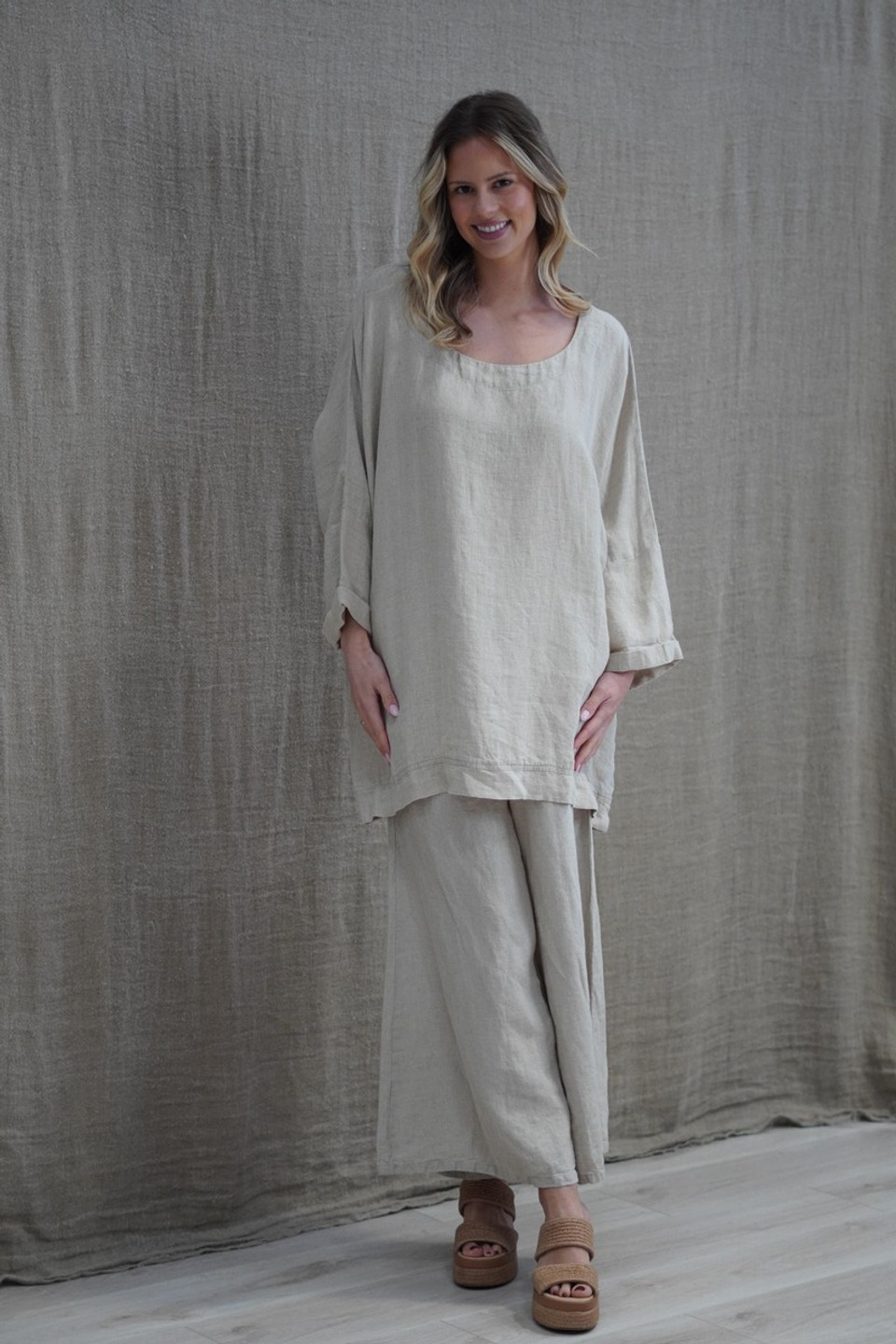 Lia Oversized Top with Sleeves