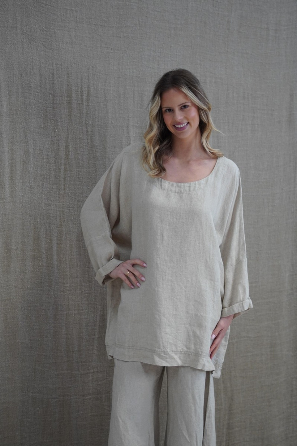 Lia Oversized Top with Sleeves