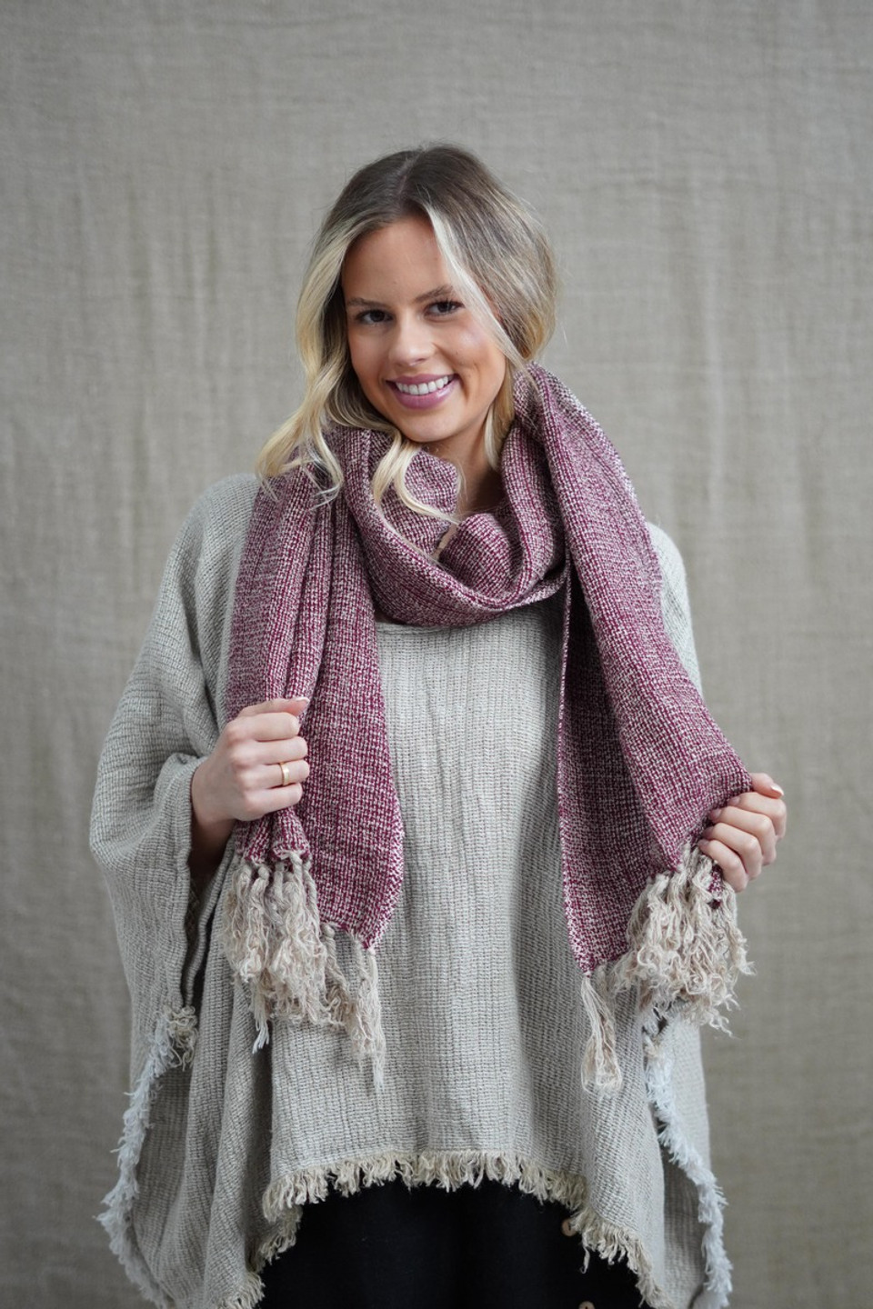 Petra Linen Fringed Scarf