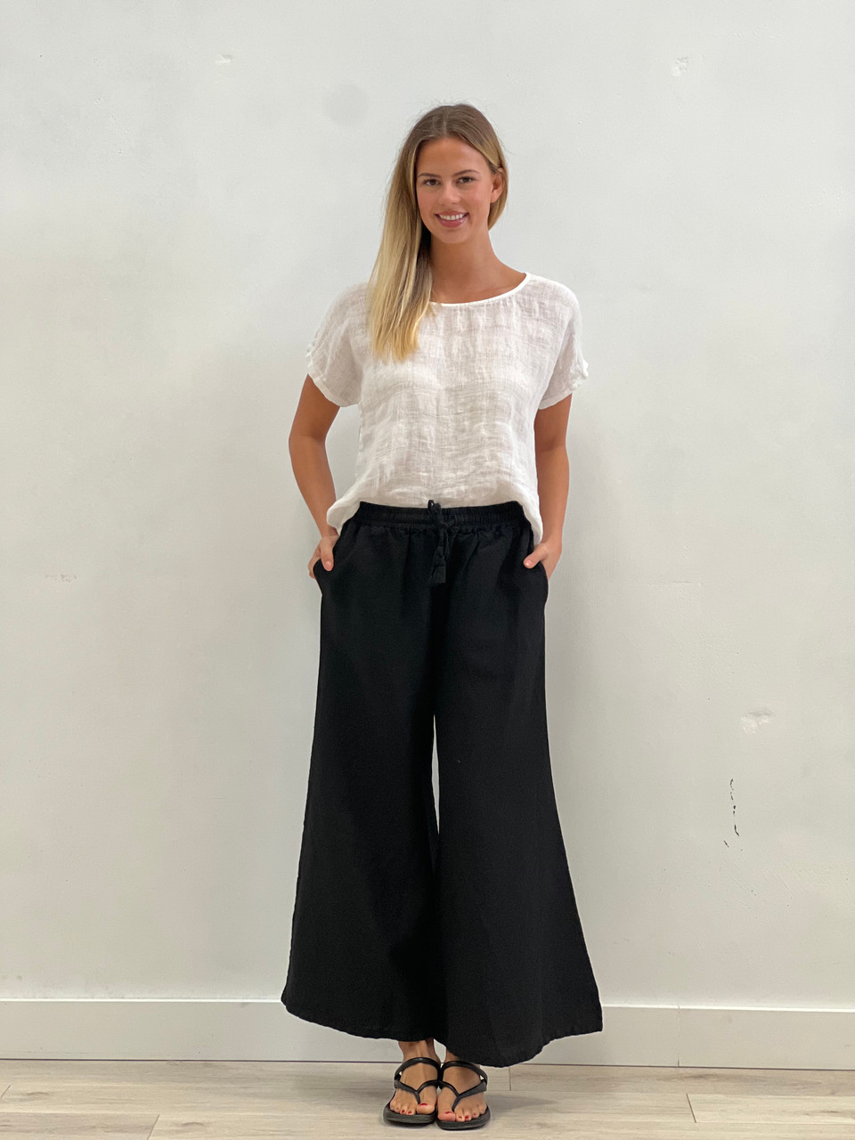 Alessa Wide Leg Pants