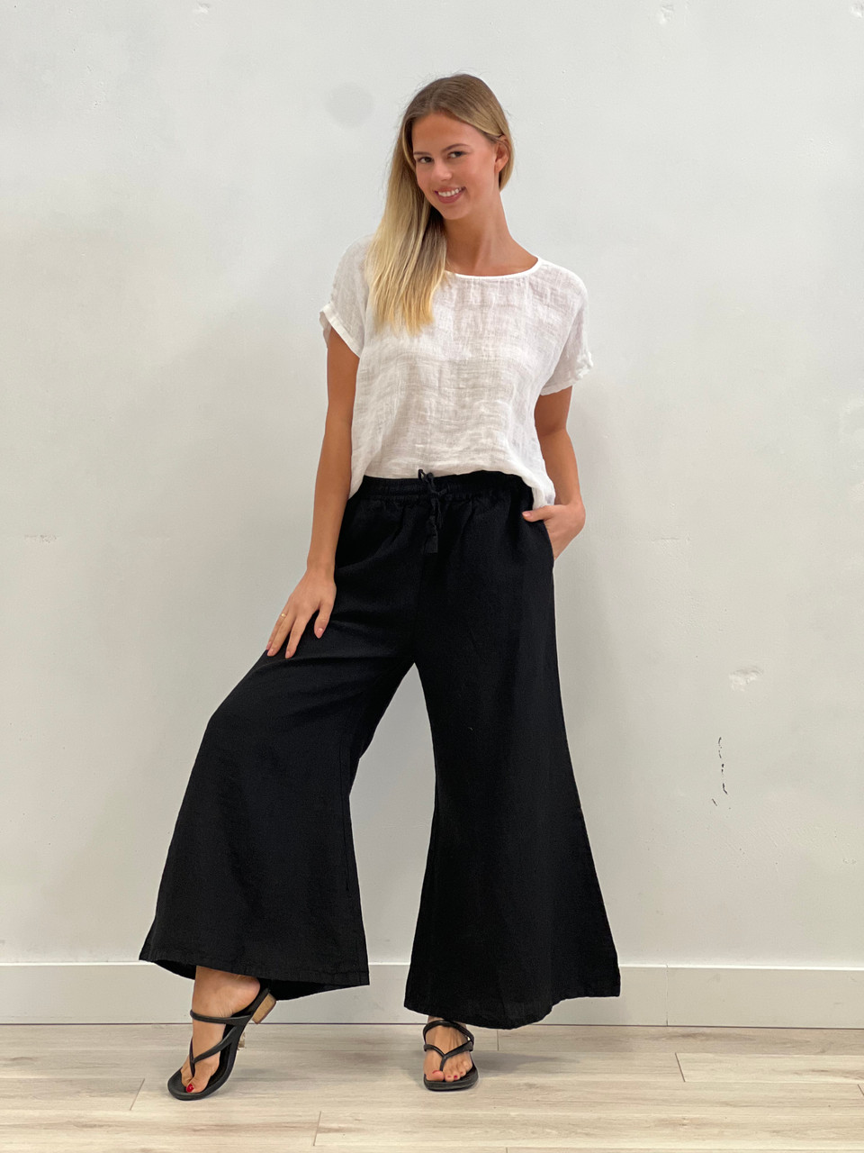 Alessa Wide Leg Pants