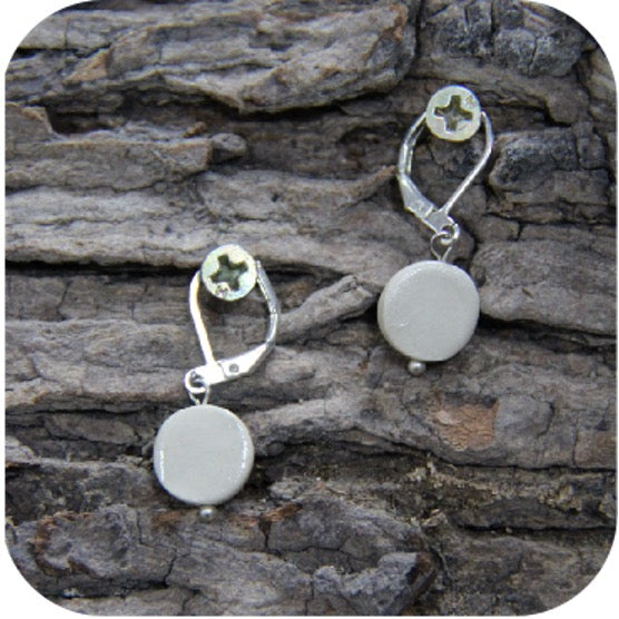 Timeless clay artistry with a modern gold or silver touch