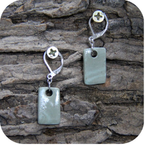 Timeless clay artistry with a modern gold or silver touch